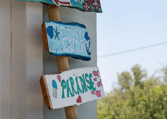 Hut , Potidea #feelslikehome